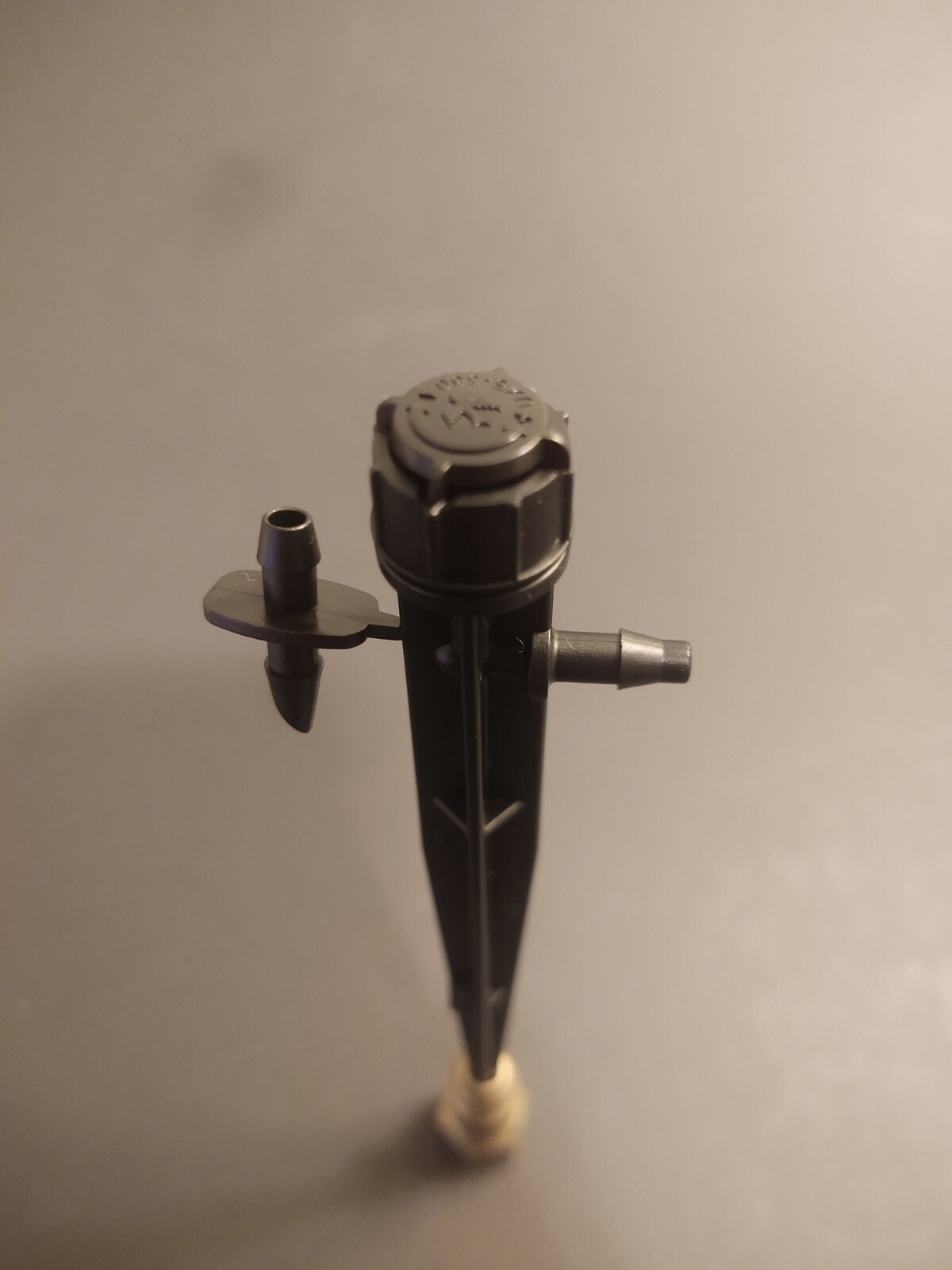 Rainbird 360 deg.  5" umbrella spray spike drip irrigation variable flow -3 pack
