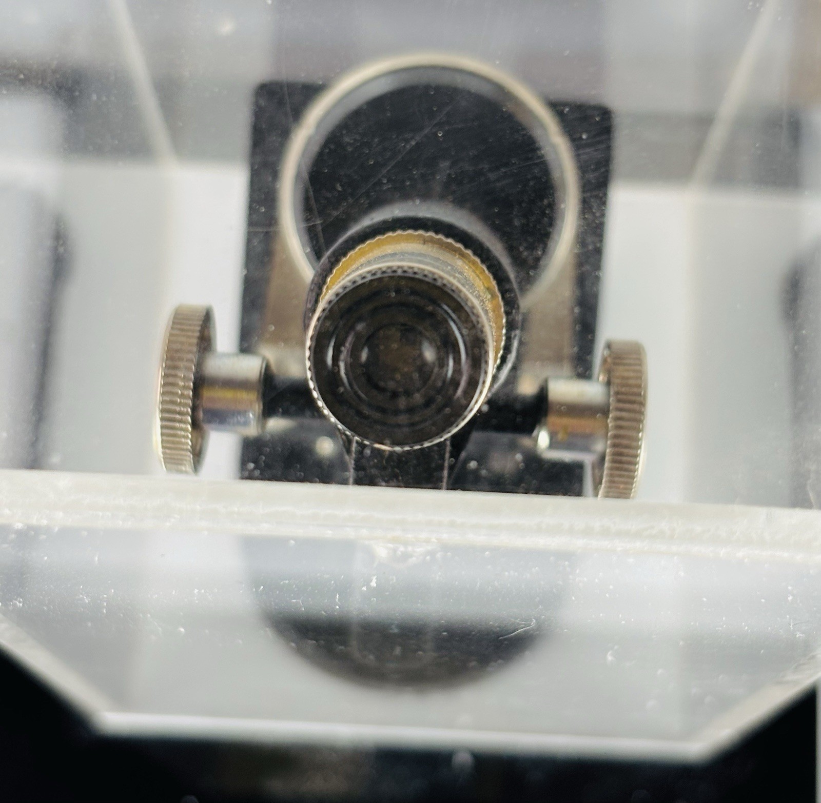MICROSCOPE/ MINI Trophy /AWARD Encased In Lucite/BLACK BASE/ VINTAGE/ EUC