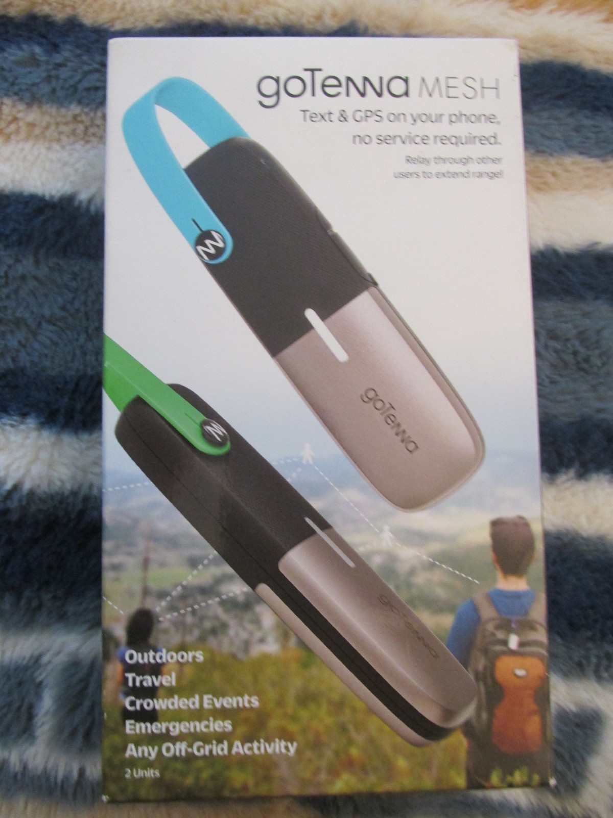 goTenna Mesh Two Off-Grid SMS and GPS Devices (Blue and Green) 900-00102