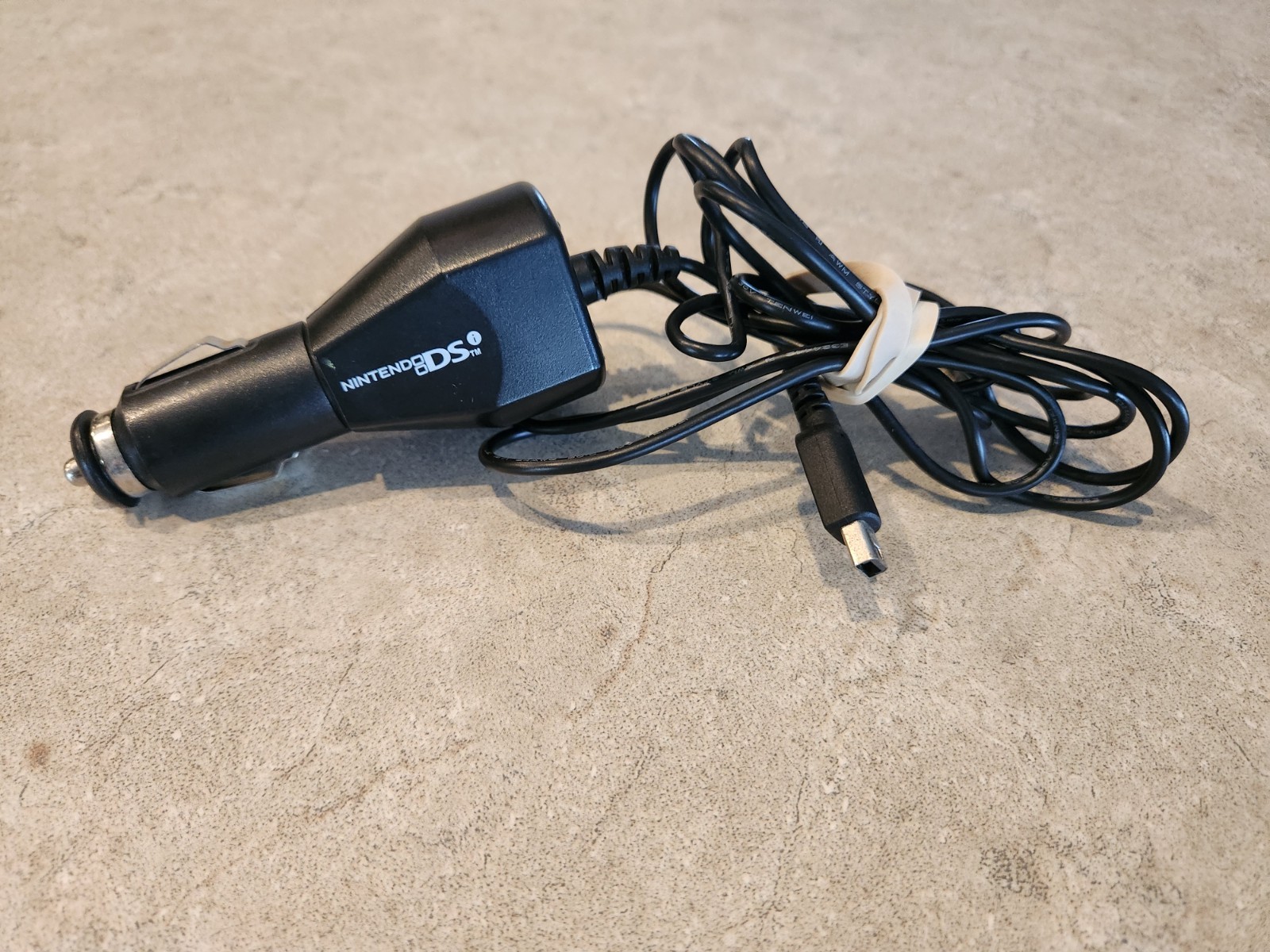 Nintendo DS Car Adapter Charger Black OEM Official Accessory 12V Power Cable