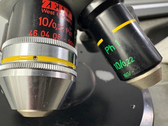 Zeiss Standard 18 Polarizing Microscope w/ Lens & Rotating Stage