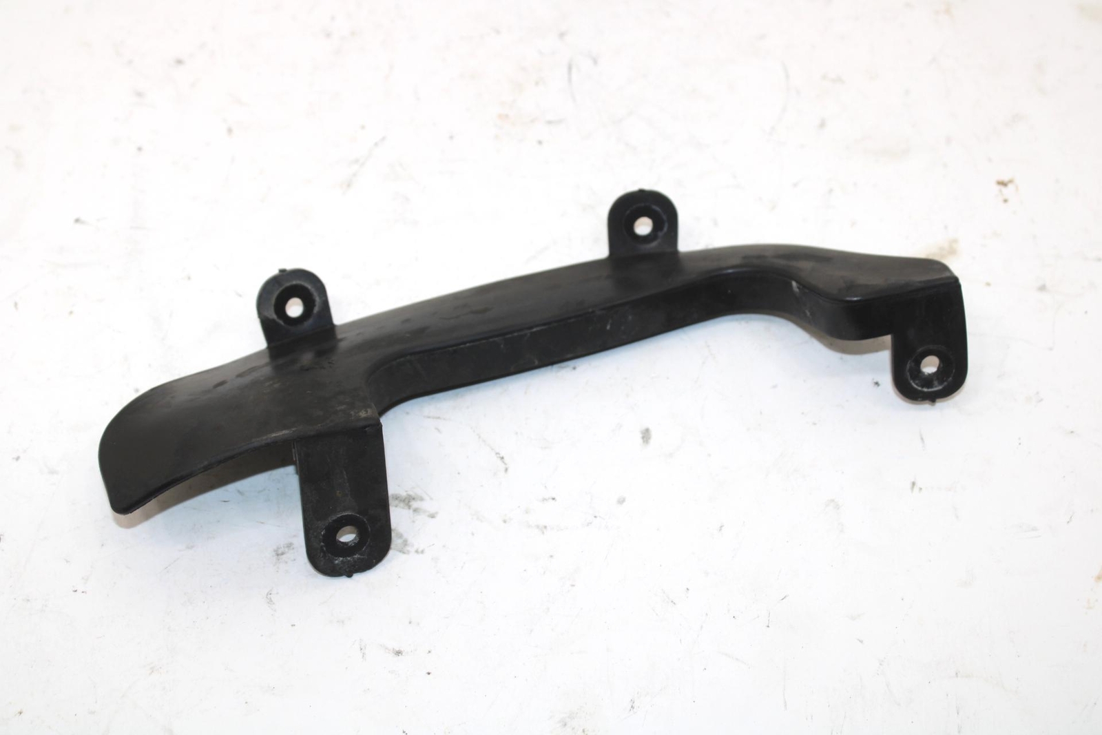 1989 Yamaha Srv Oem Left Noise Shield 8L9-2199F-00-00 SY134