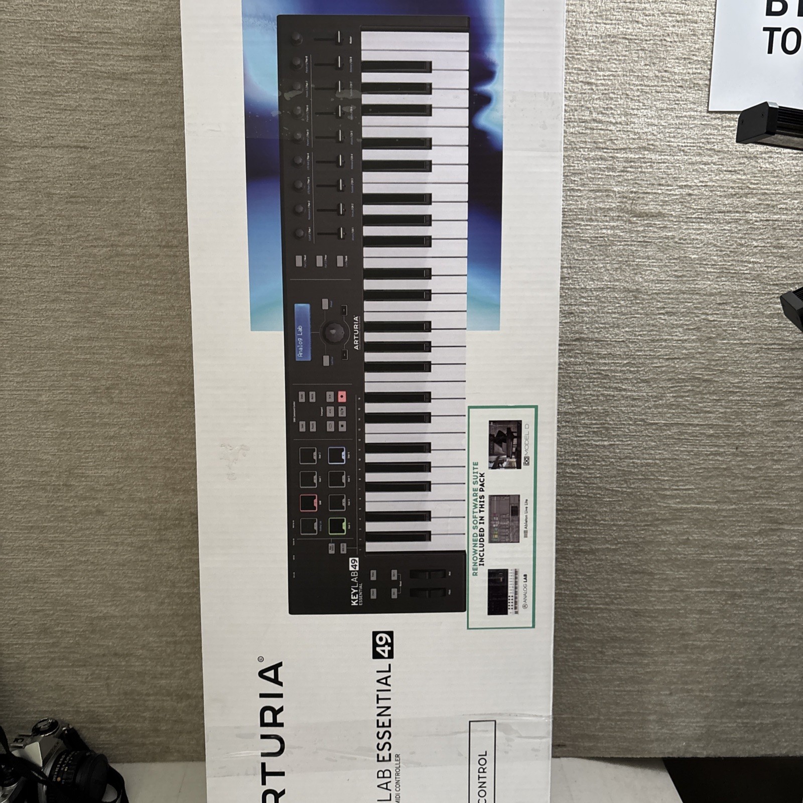 Arturia KeyLab Essential 49 Keyboard Universal MIDI Controller Black NEW READ!