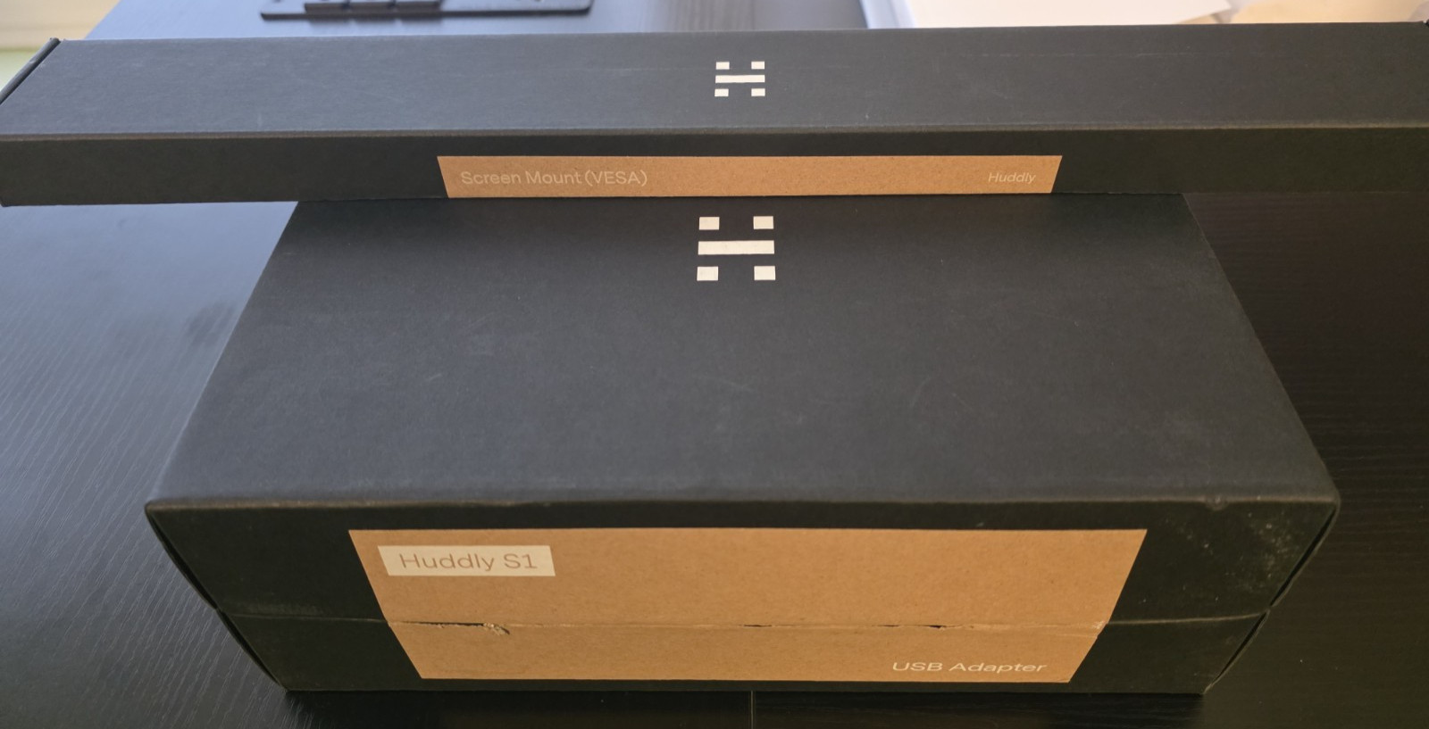 Huddly S1 Kit w/USB adapter & Huddly Screen VESA Mount BRAND NEW Free Shipping!