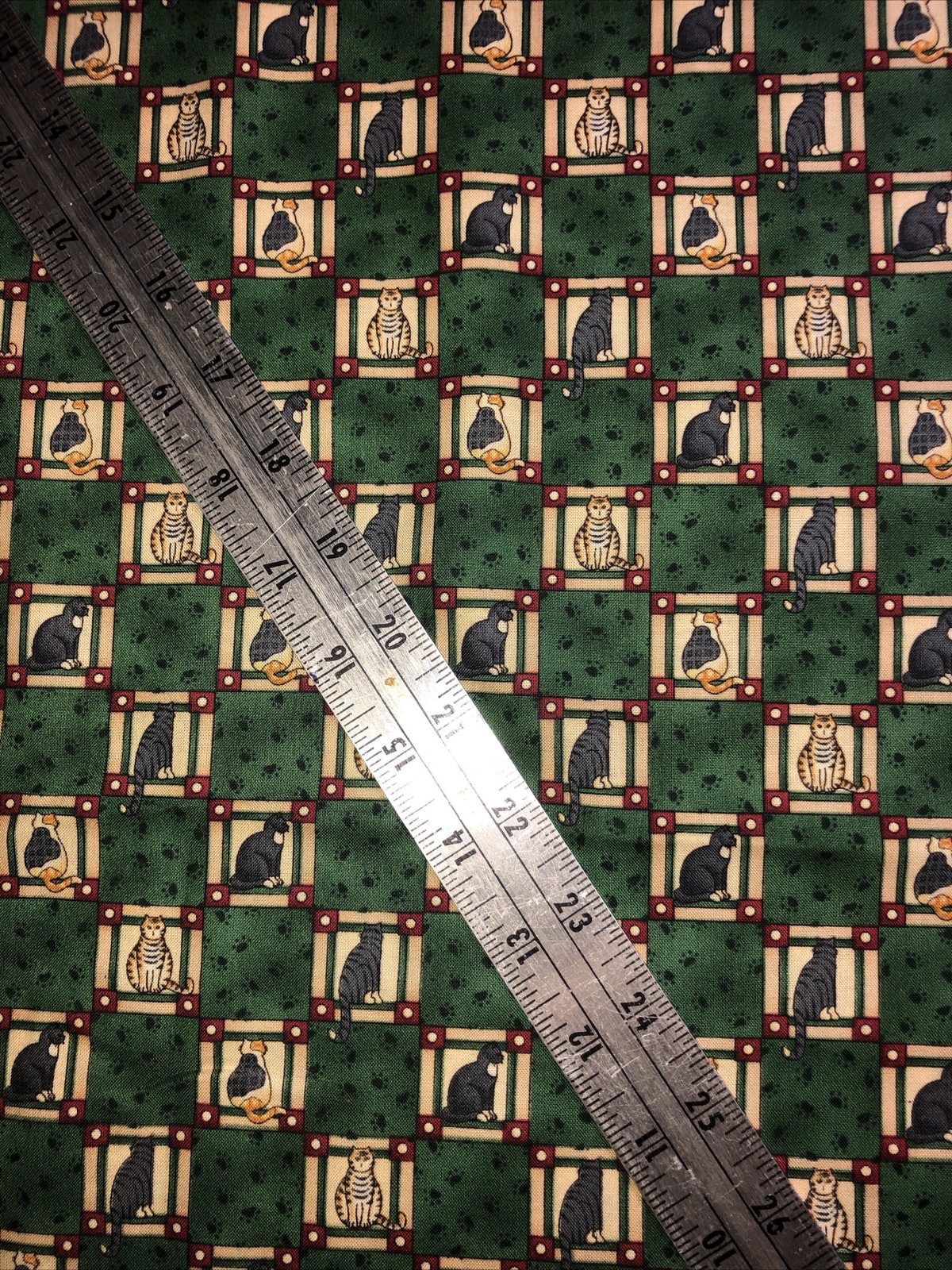 Cats In Squares Paw Prints Debbie Mumm SSI Cotton Fabric 1/2 Yard (18 By 44”)