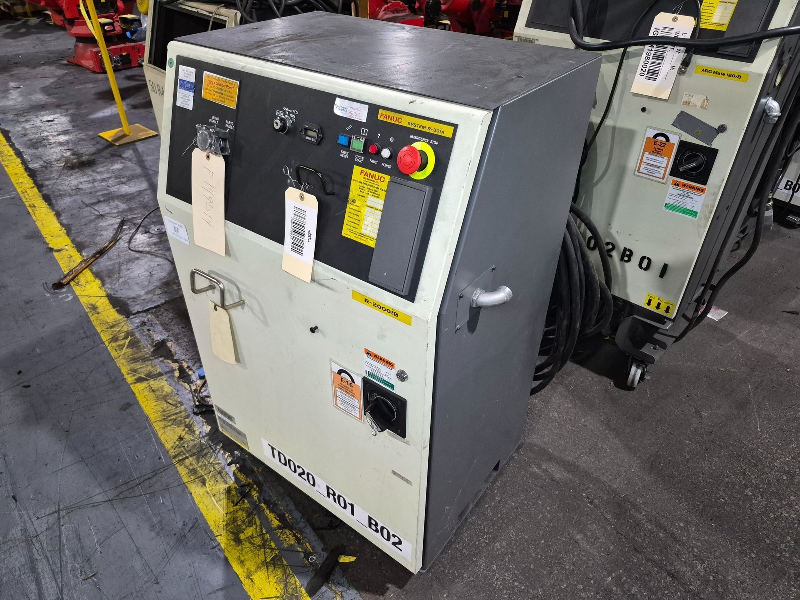 FANUC R-2000iB/210F Complete w/ R-30iA Controls USED - Missing Items