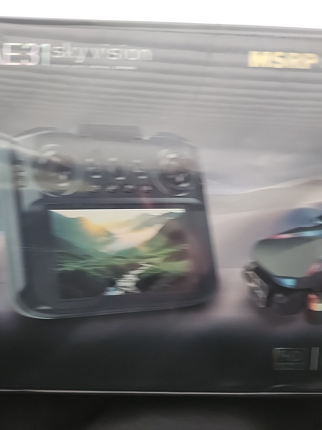 AE31 Sky Vision GPS Built In Screen Brushless Multi-camera Long Range Drone