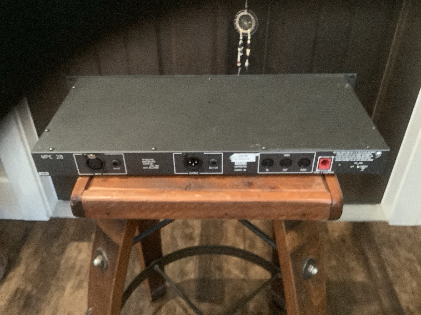 Rane MPE-28 Midi Equalizer Programable