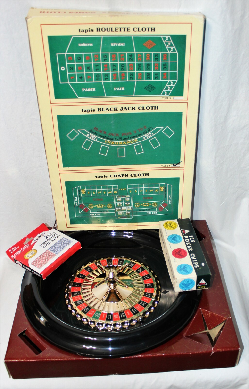 DeLuxe 16" Roulette Set With Table Green Felt Blackjack Casino Chips & Spinwheel