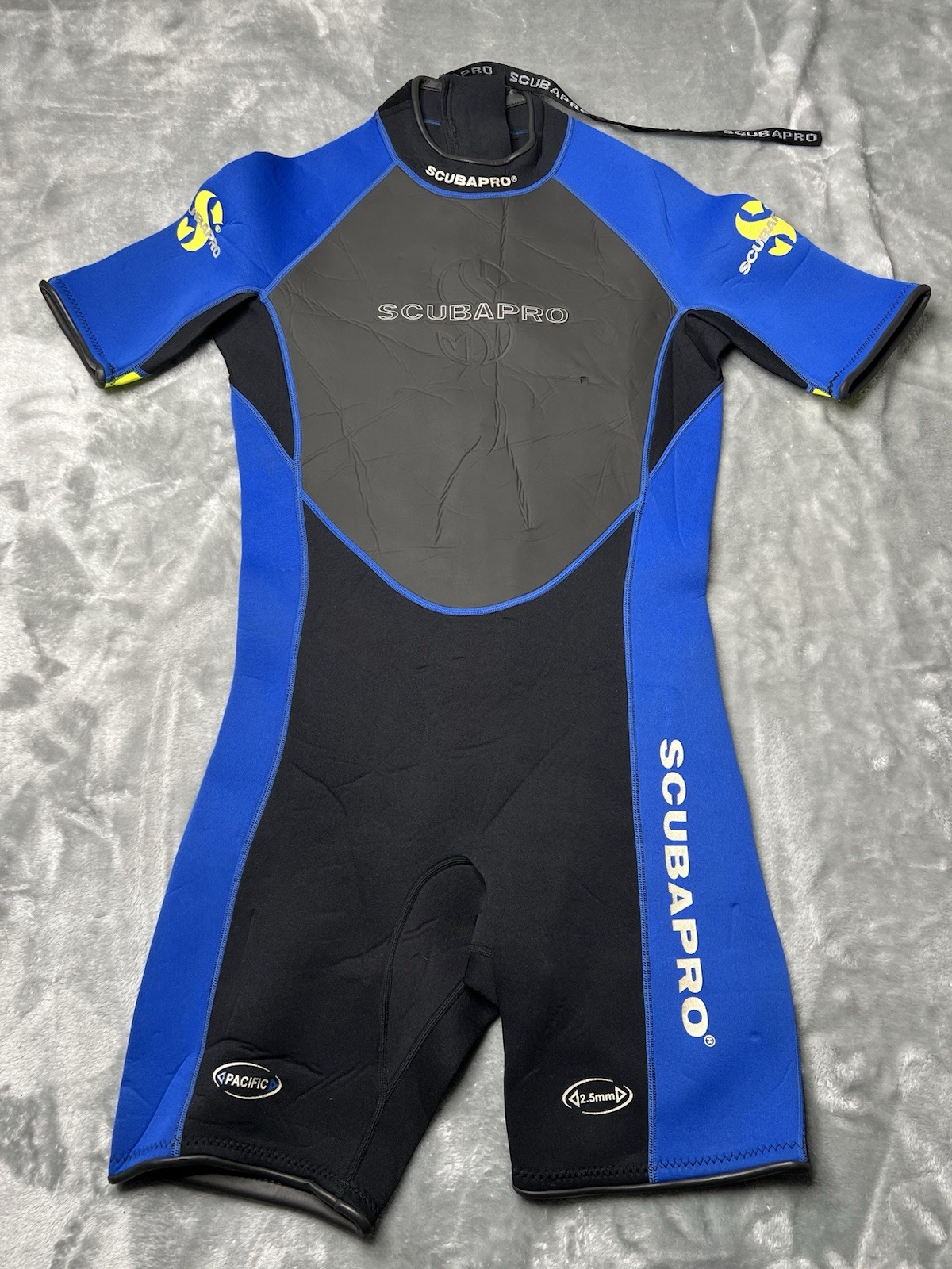 Scuba Pro Wetsuit Size Large Blue Color Block Zipper Short Sleeve Small Scuff