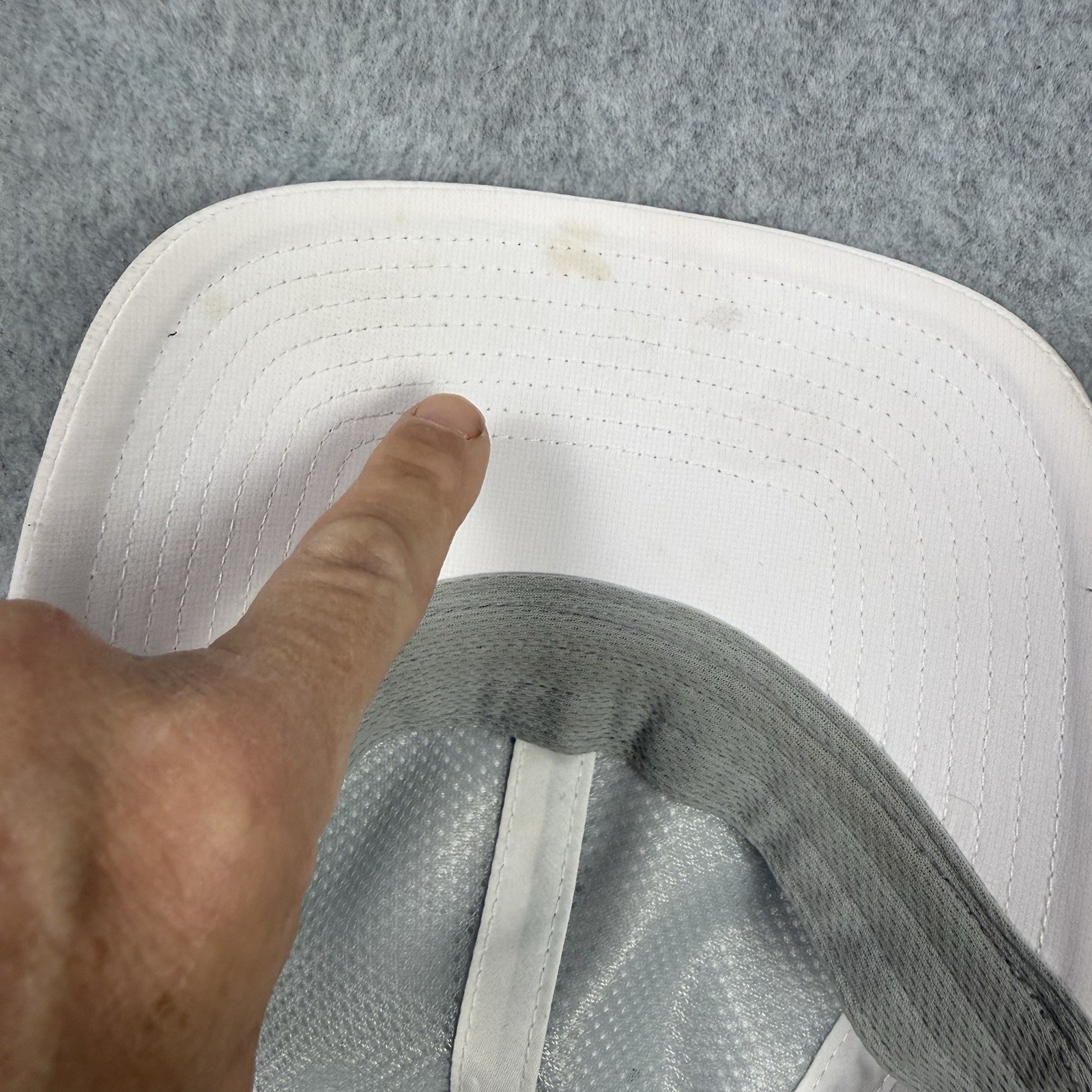 FJ Hat Disc Golf White