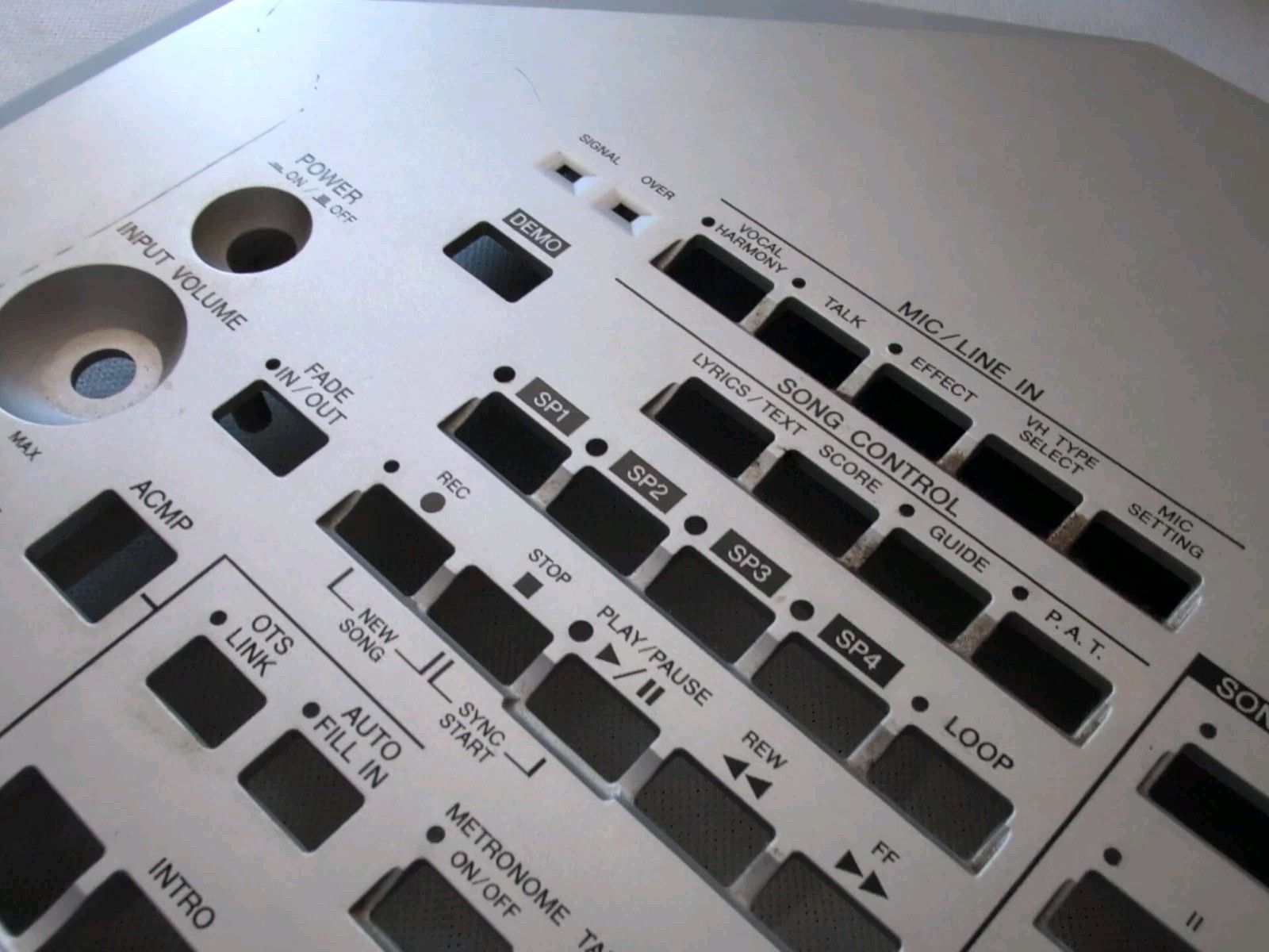 Yamaha Tyros 2 Arranger Keyboard Part - Front & Bottom Housing Covers