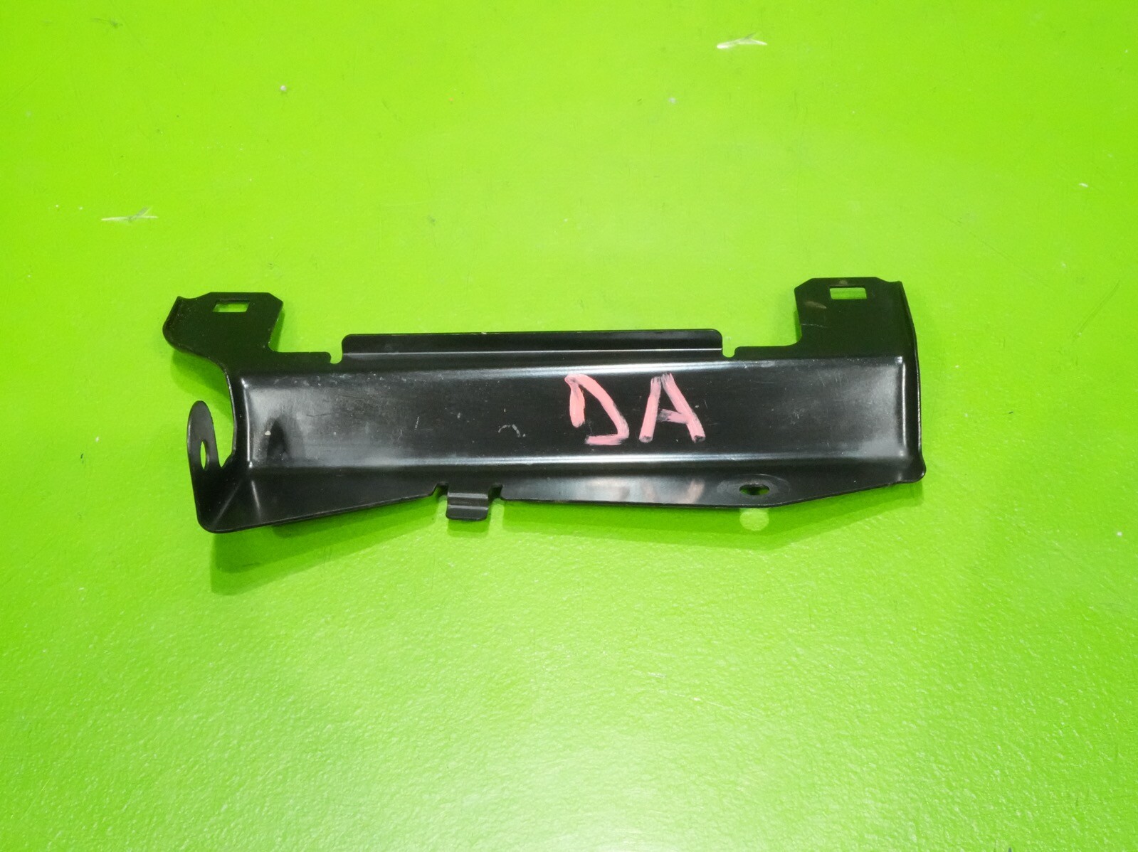 02-06 RSX OEM under hood exterior engine relay junction box mount bracket