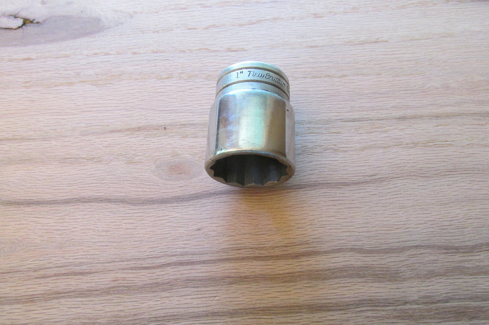 Nice New Britain NT1232   1"  Socket 1/2" Drive 12 Point