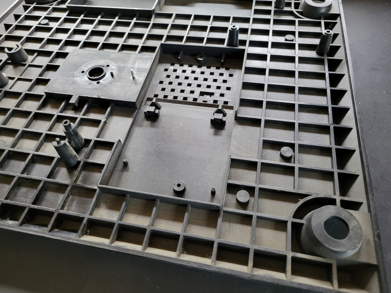 Bottom Panel For a Dual CS-5000 Turntable