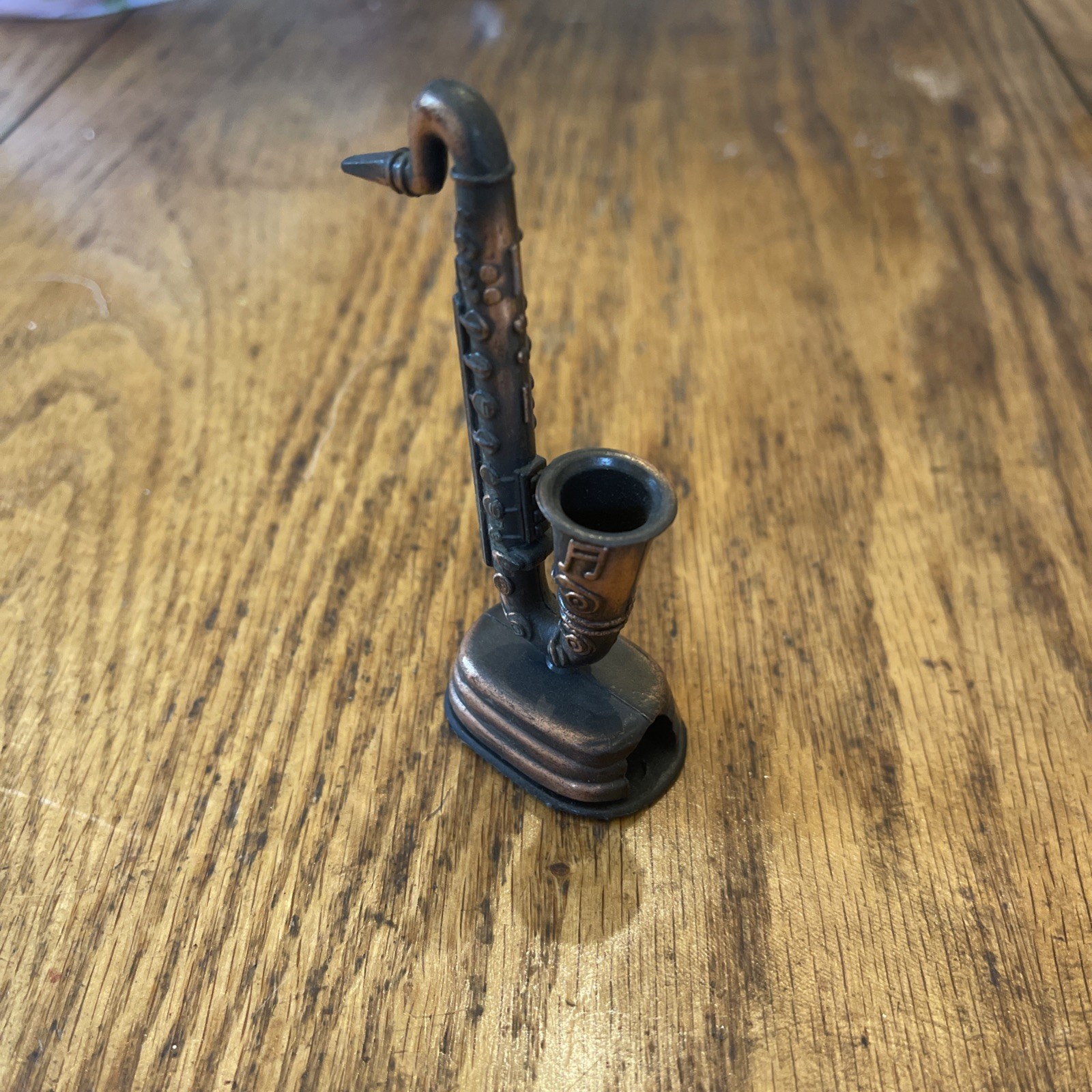 Vintage Collectible Die-Cast Brass Colored Mini Saxophone Pencil Sharpener