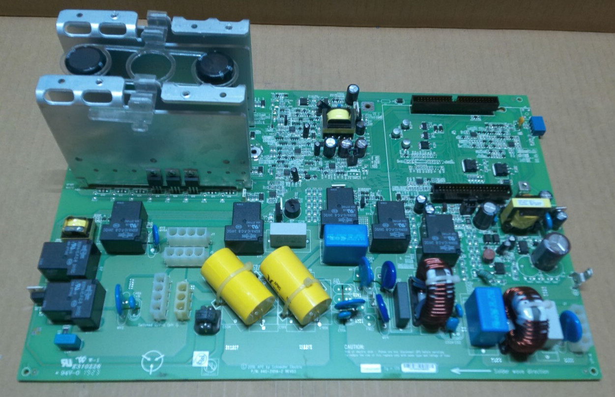 APC SCHNEIDER 640-3101A-Z REV03 Removed from a DLT2200C APC