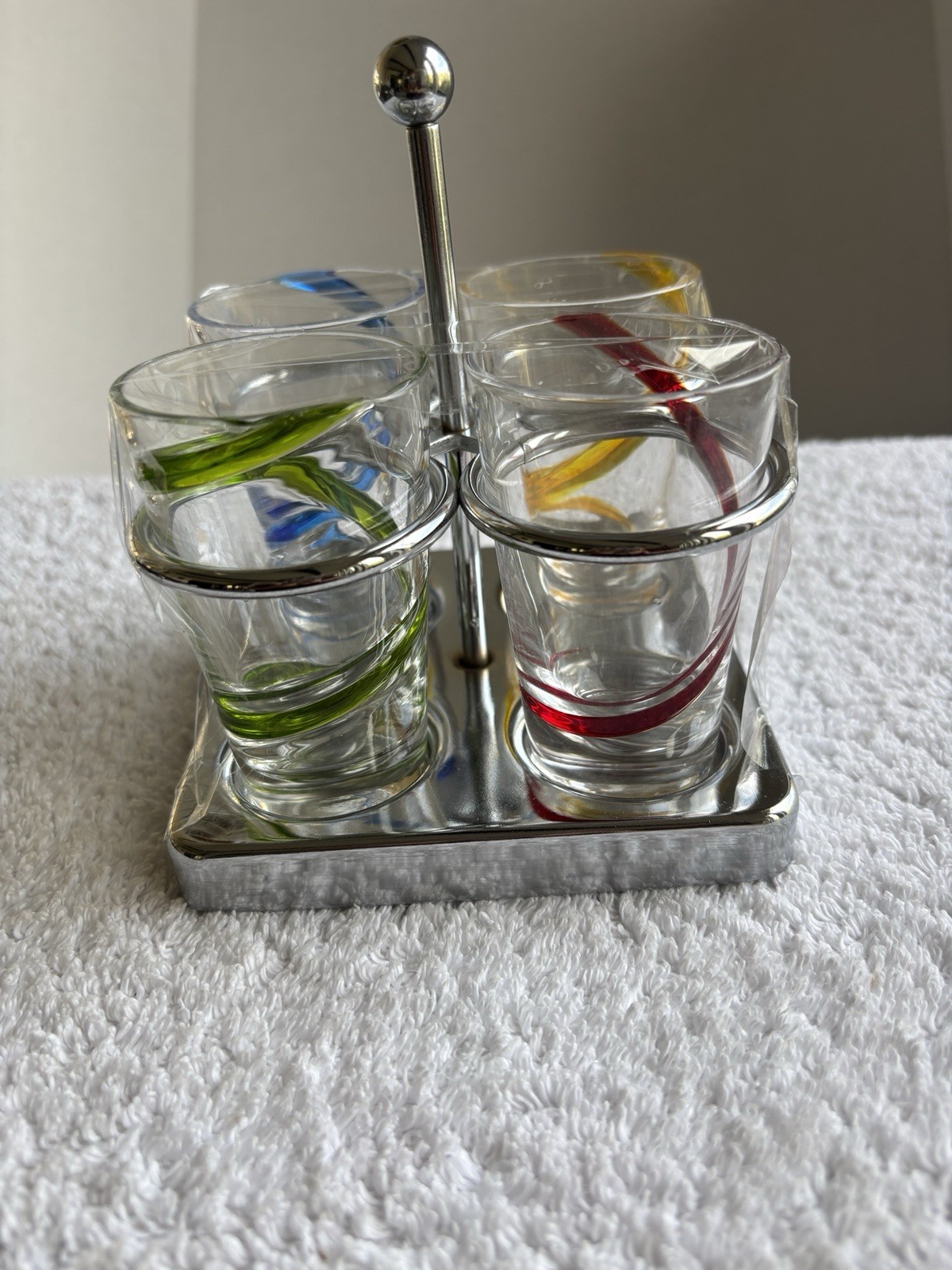 Starbucks Hand Blown Espresso  4 Swirl shot Glasses With Portable Chrome Caddy