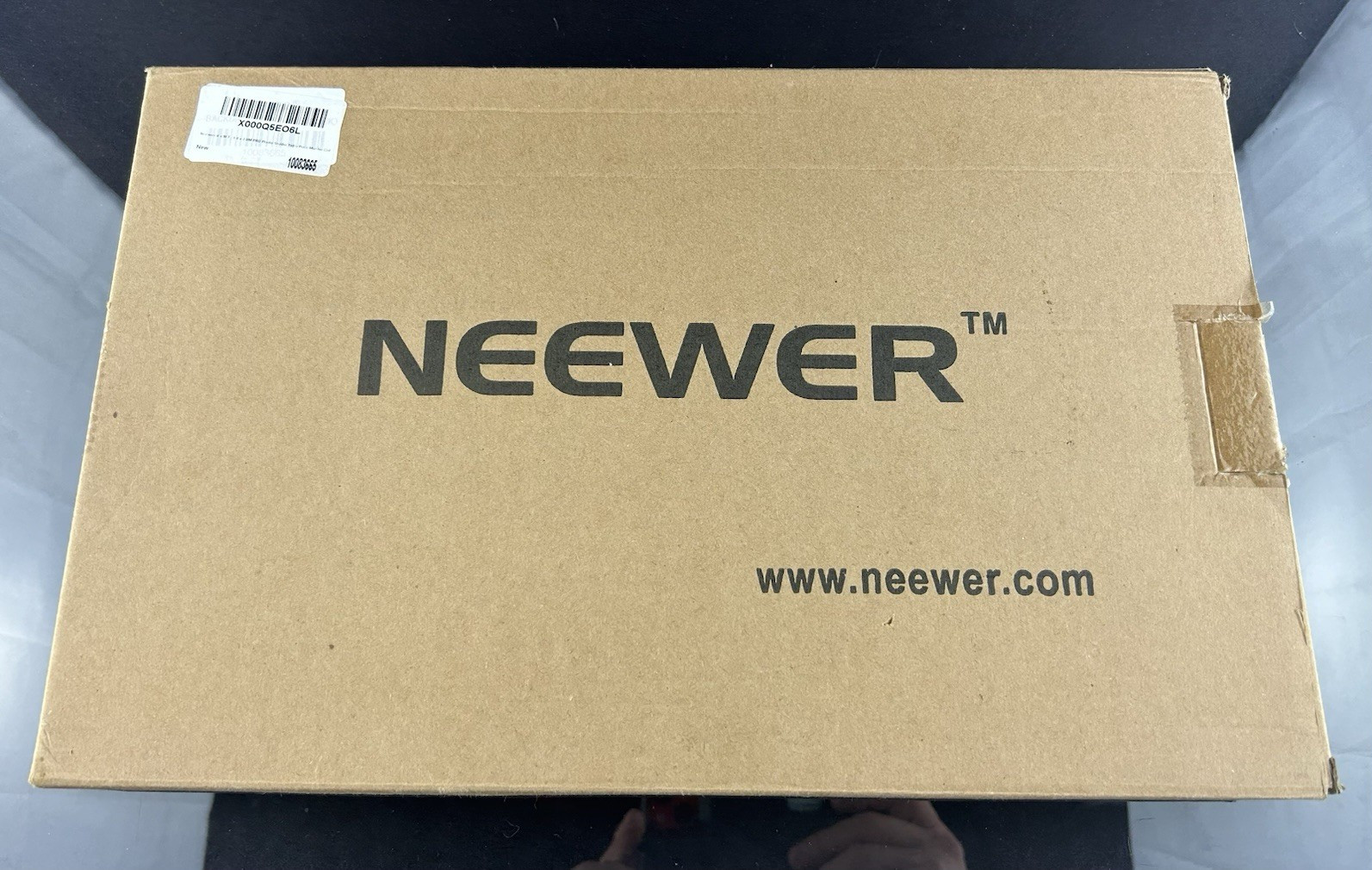 Neewer 6x9 Ft Black Photography Backdrop Muslin Studio Background Open Box