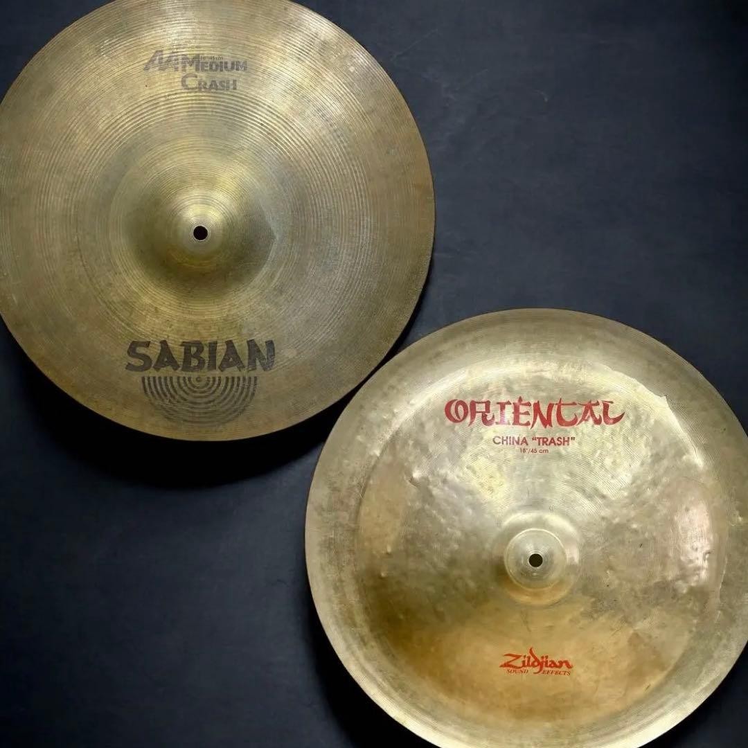 Zildjian Sabian 2 Cymbals 18 Inch Set with Damage for Parts or Repair