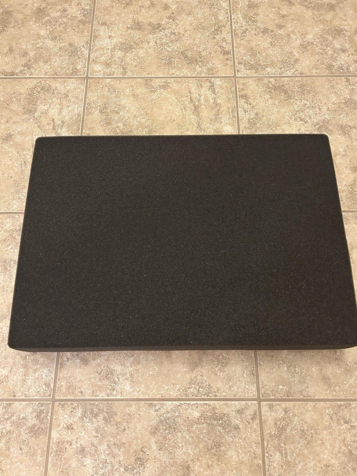Pelican 1660 Pluck Foam, Replacement Foam For Hard Case.