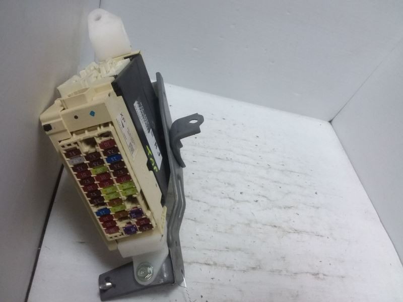 Multiplex Network Control Module Left Hand Dash Fits 15-17 CAMRY 89221-06220