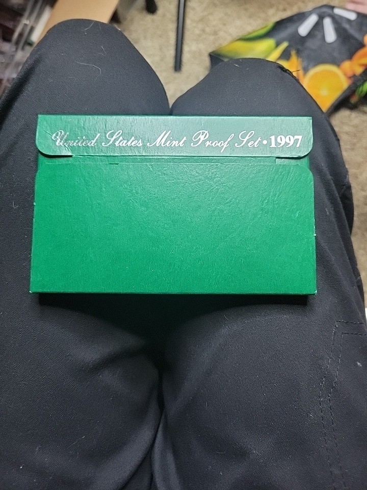 1997 United States Mint Proof Set COA