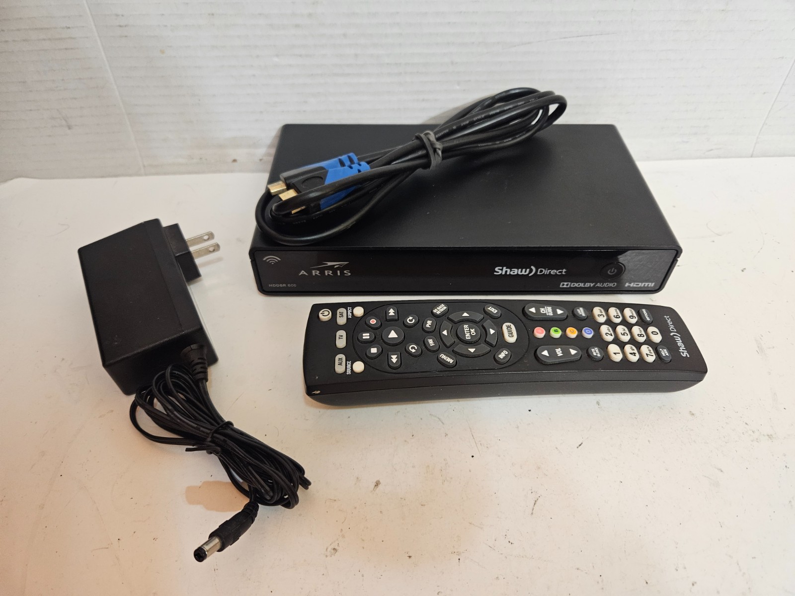 Shaw Direct HDDSR 800 Satellite Receiver With Remote  and AC Adapter HDMI Cable