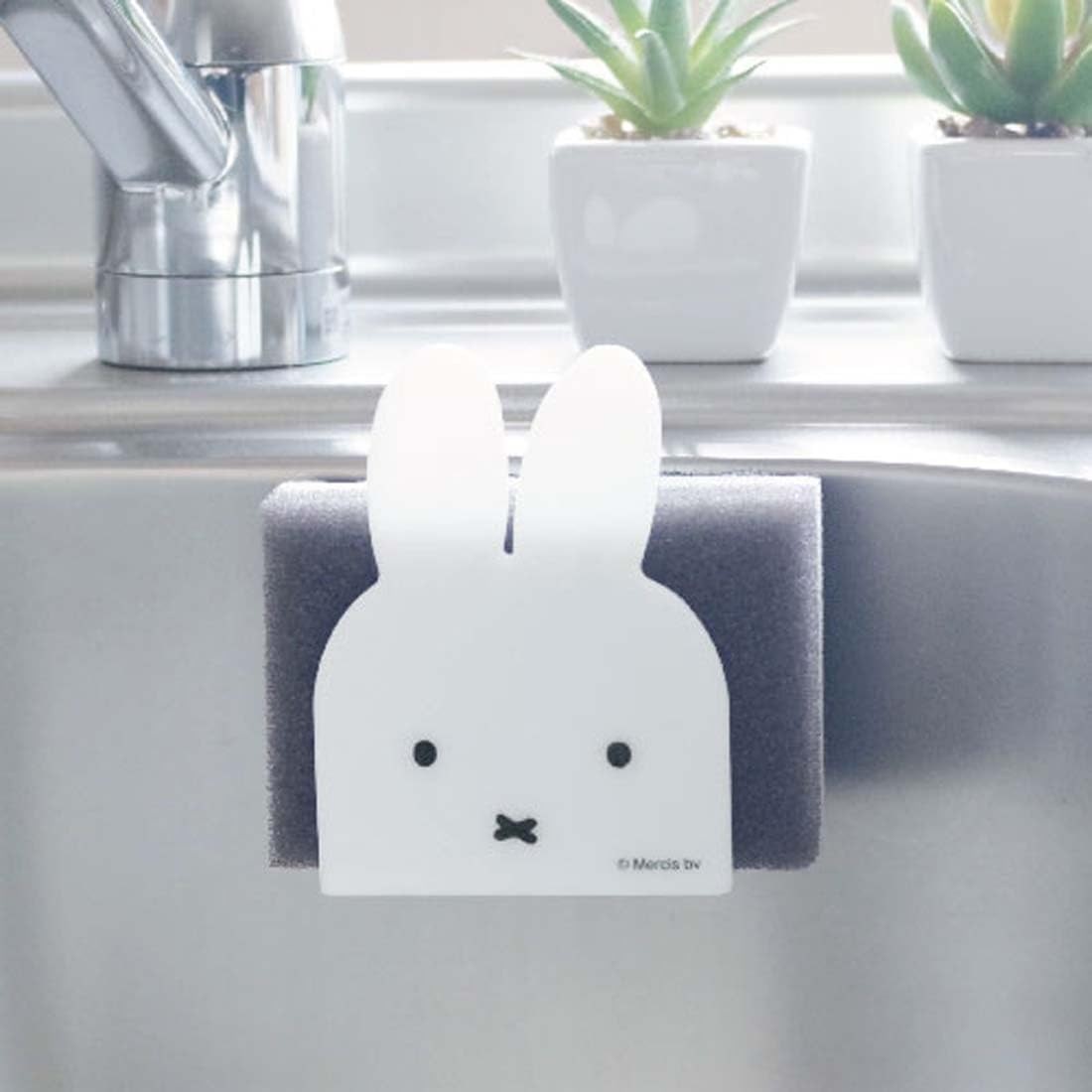 Miffy Magnetic Sponge Holder + 4 Die-Cut Sponges Set Okato | Japan Kitchen