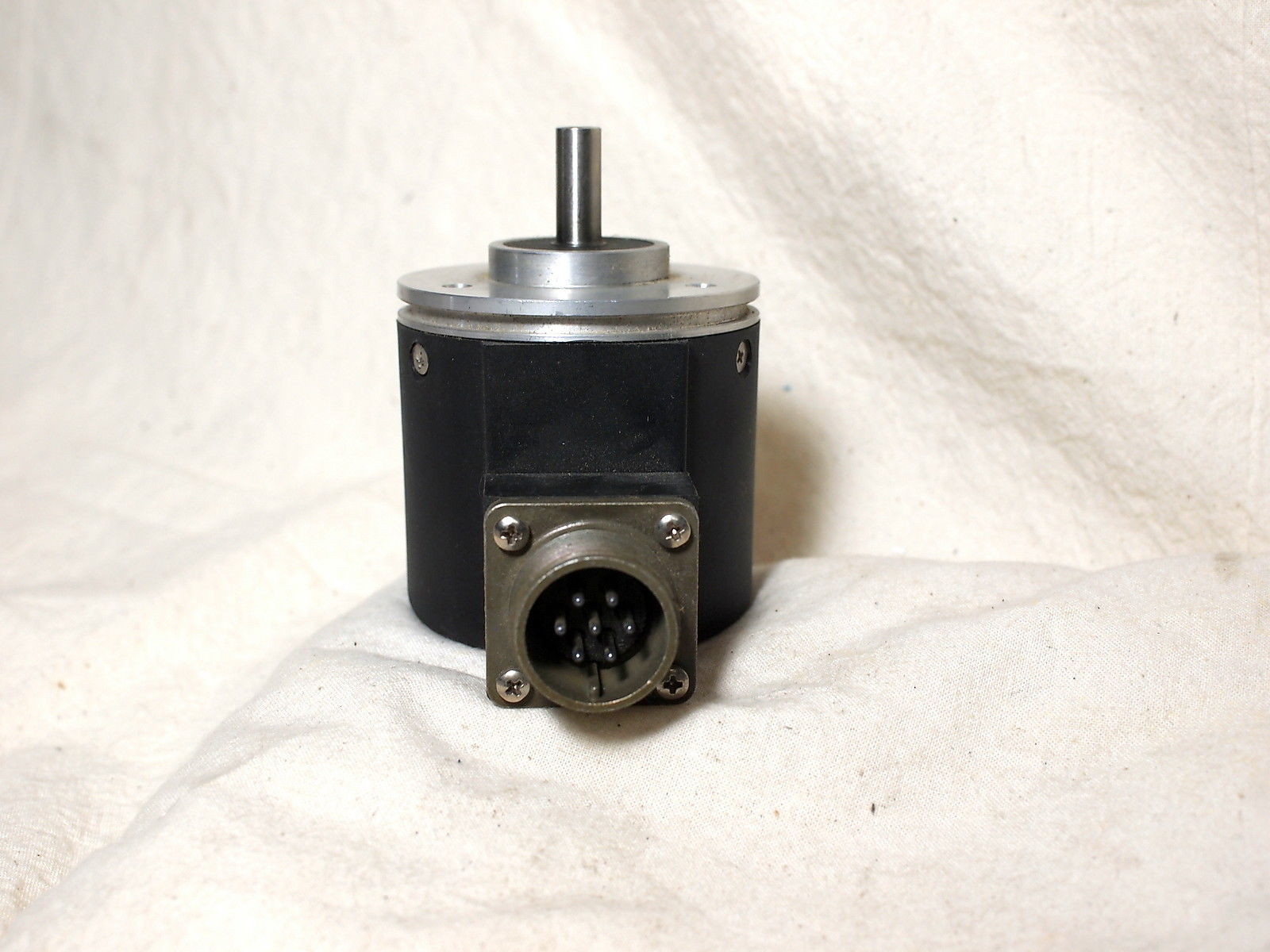 ELTRA EH63A 1B20S12P8X6MR ROTARY INCREMENTAL ENCODER (3C)