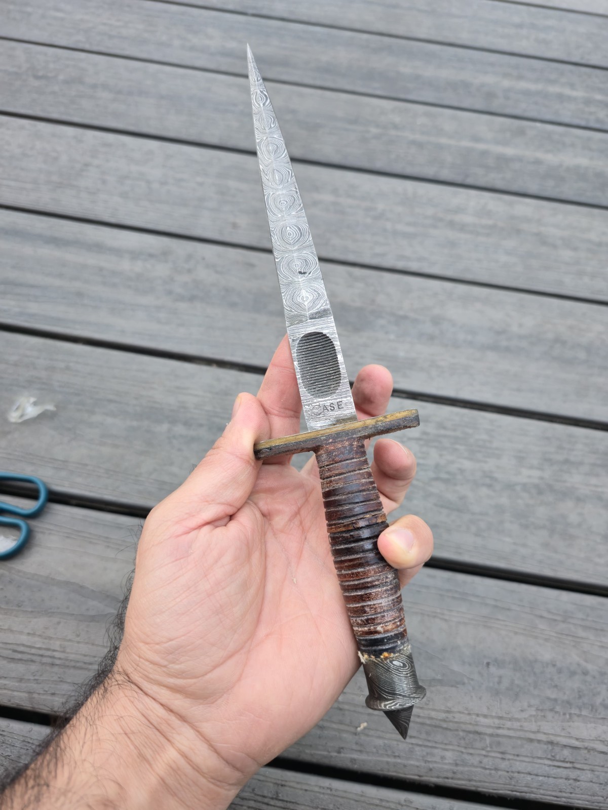 Vintage V-42 Stiletto Dagger Knife Case Spike Fix Damascus Double Edge Blade War