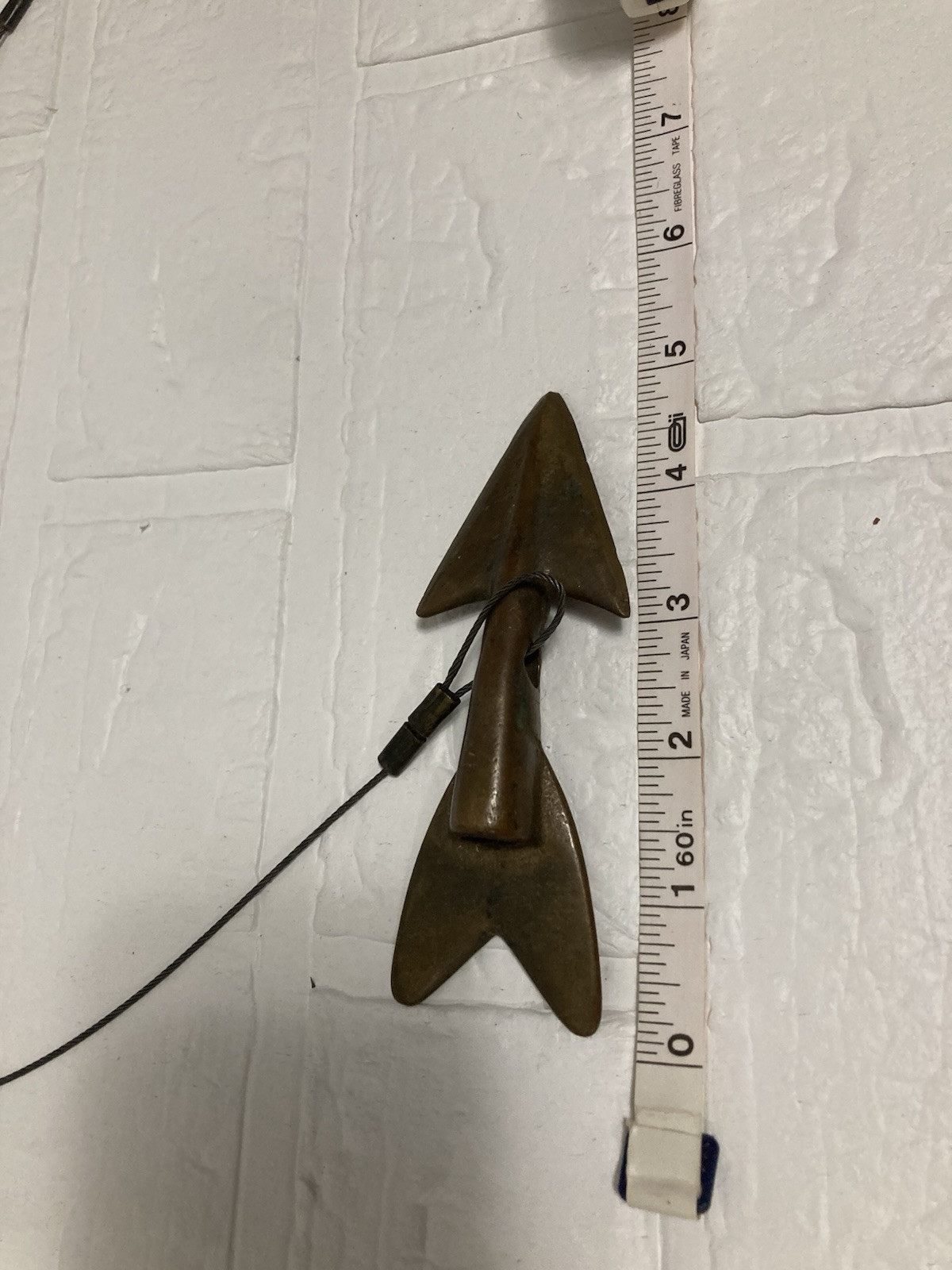 19 Inch Gate Cable With 4.7 oz Decorative Brass Arrow