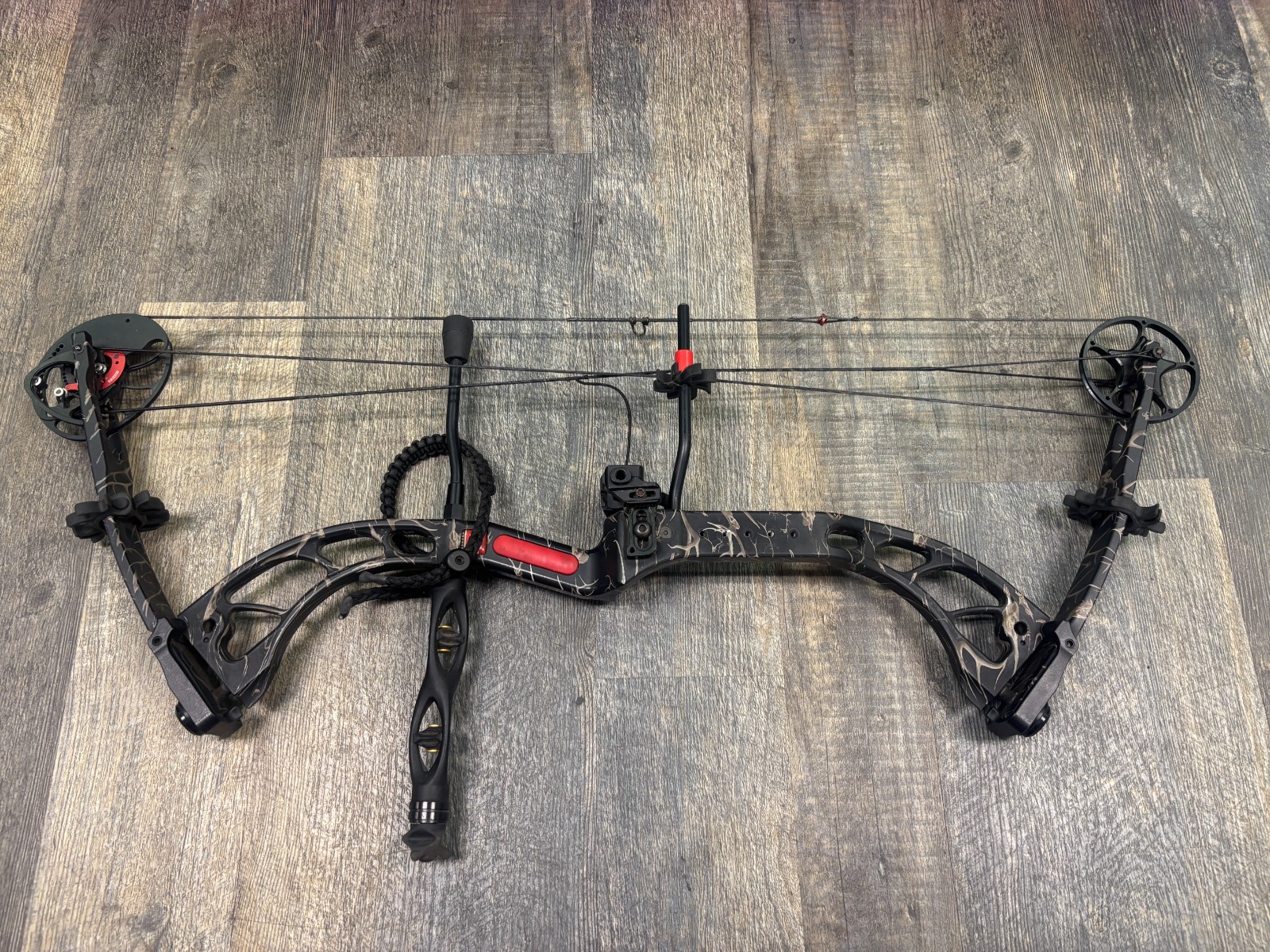 PSE Stinger 3G skull works camo compound bow, 28” draw, #50 pull. FREE S&H!