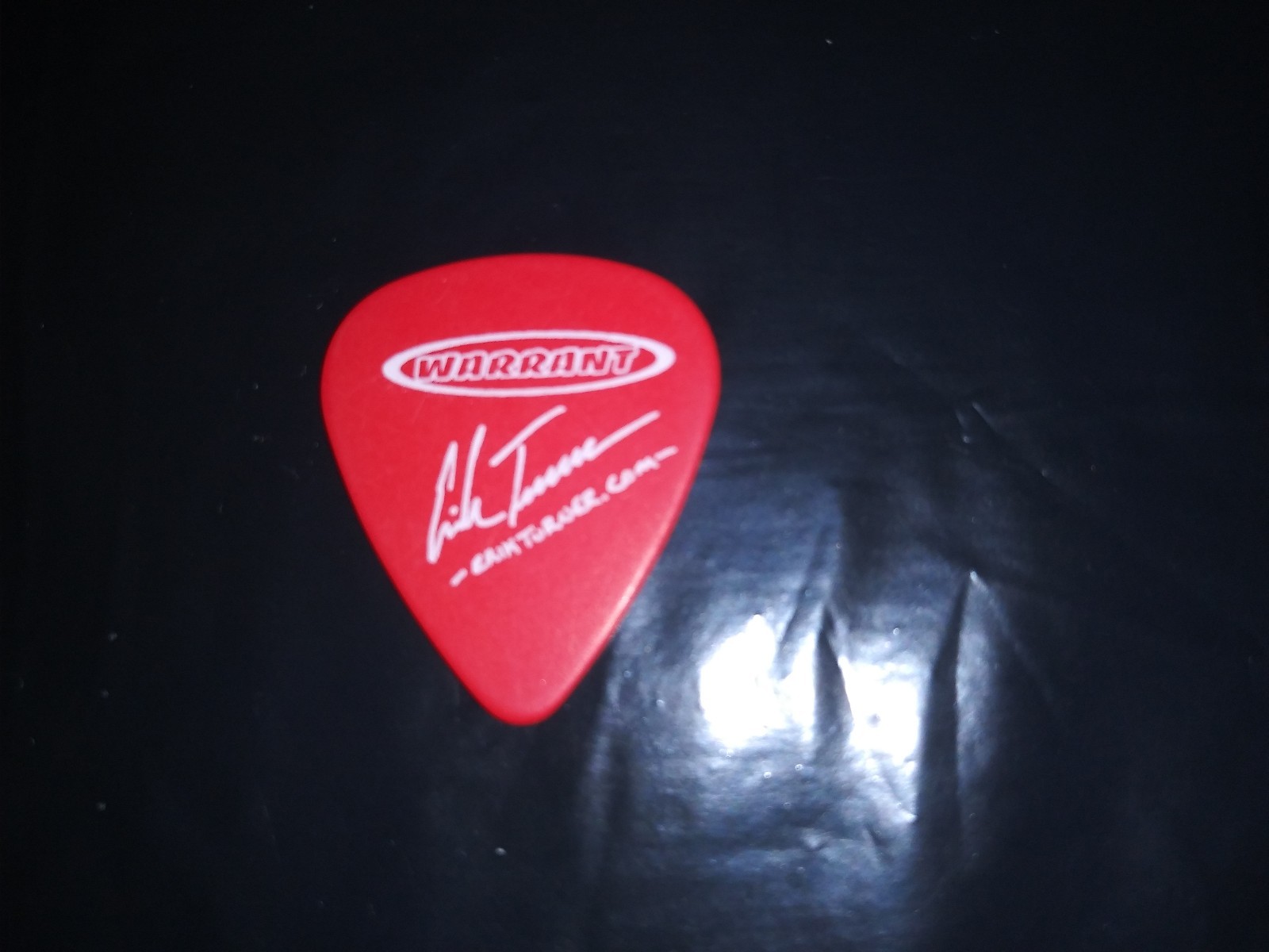 WARRANT Logo & Erik Turner Signature 2001 Concert Tour RaRe Red GUITAR PICK