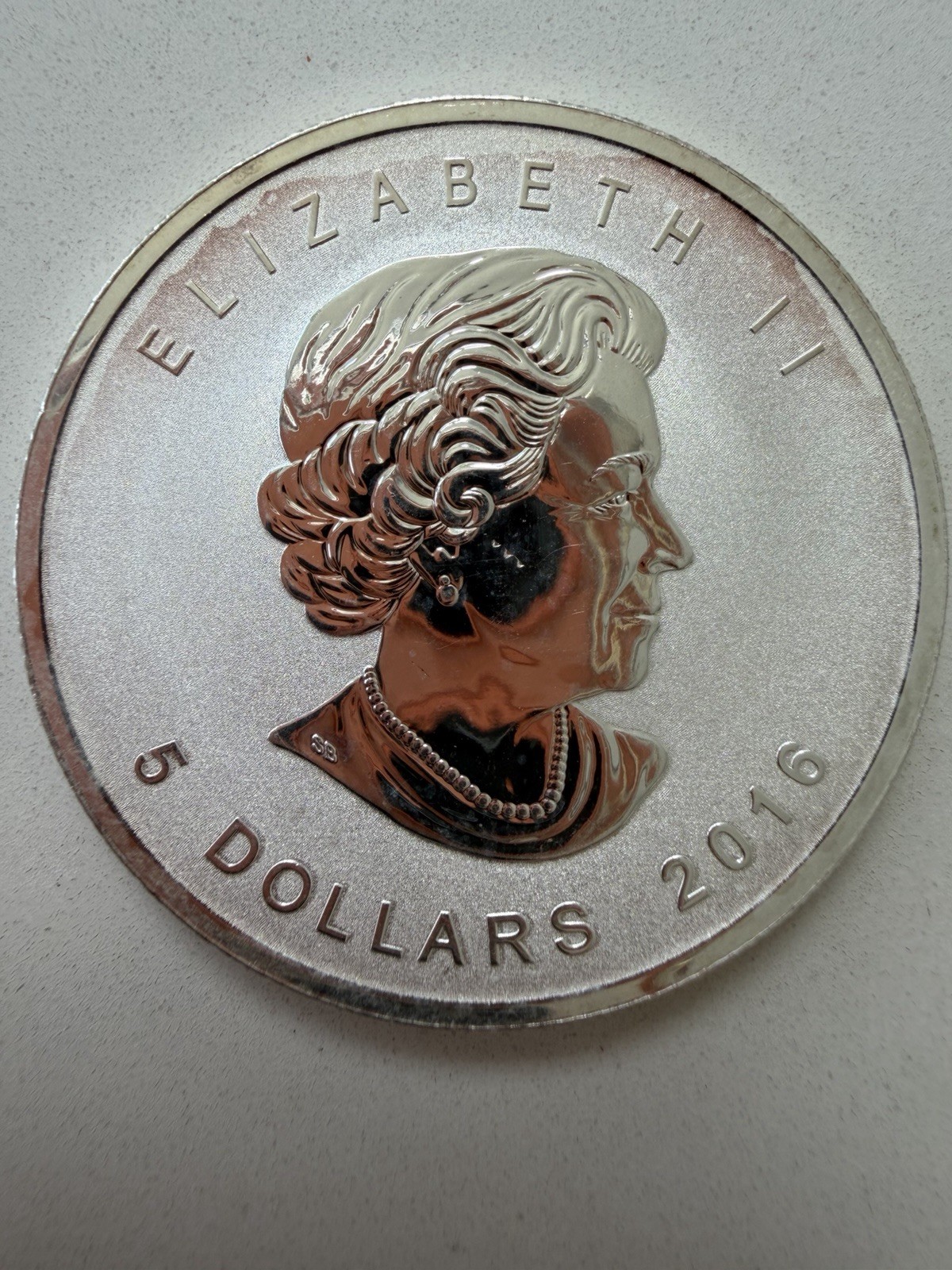 2016 SILVER CANADA $5 MAPLE LEAF 1oz GRIZZLY BEAR PRIVY