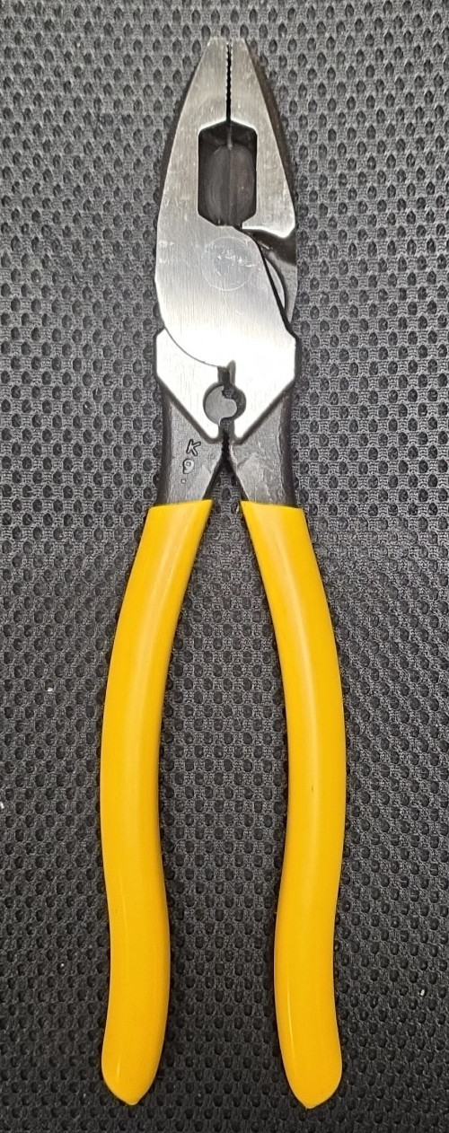 Klein Tools 9" High Leverage Side Cutting Pliers Yellow #D213-9NECR