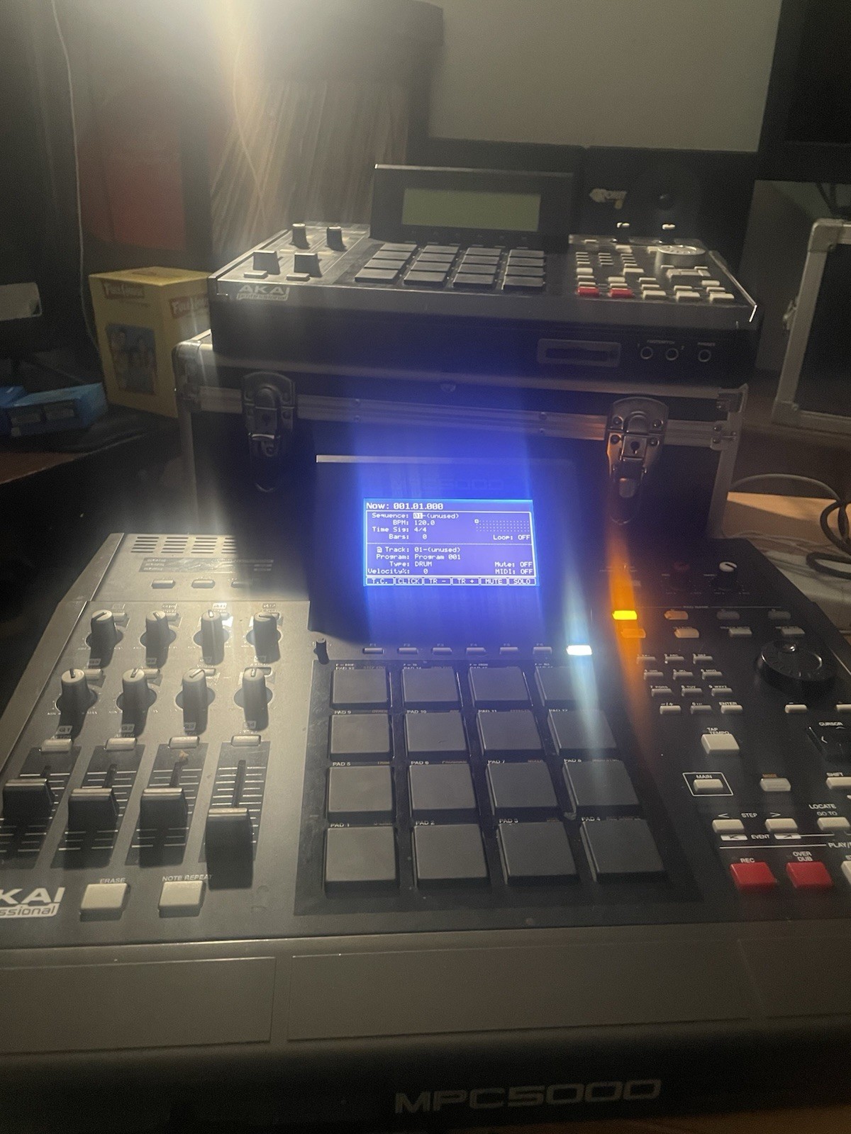 Akai MPC5000 Music Production Center Sampler Drum Machine