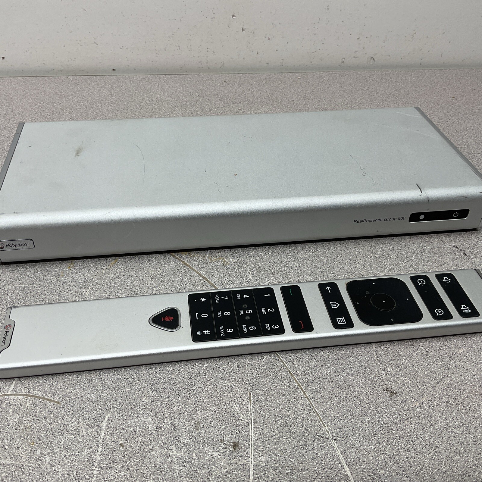 Polycom Realpresence 2201-09790-001 Group 500 Video Conferencing Codec W/ BW7530