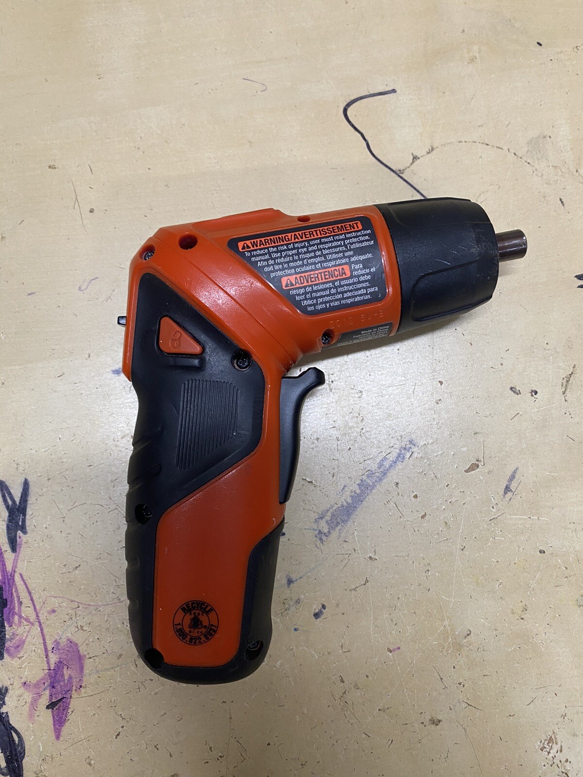 Black and Decker PD400LG Type-1 Cordless Screw Driver