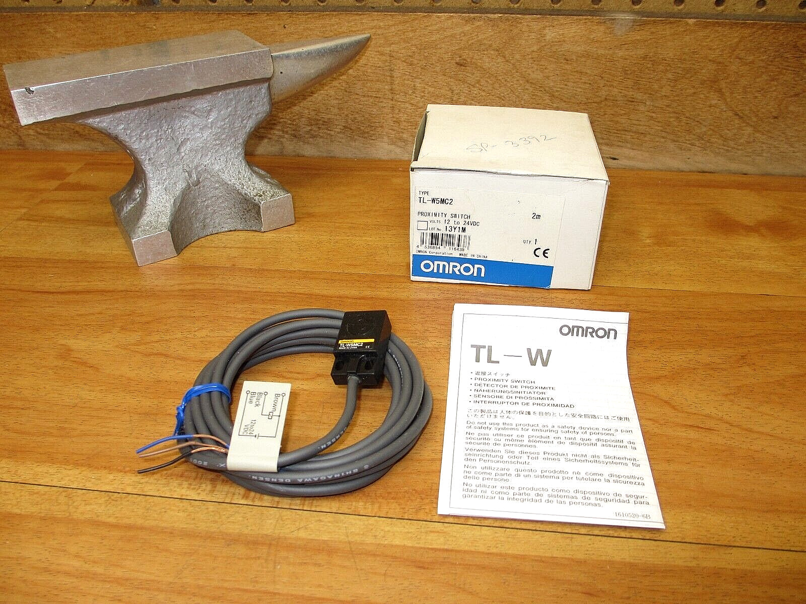 Omron TL-W5MC2 *NEW* Proximity Switch Sensor **USA SHIP**