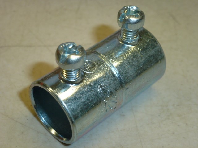 NOS! LOT of 50 SAM GARVIN 1/2" STEEL EMT COUPLINGS CONDUIT FITTINGS, SSCP-50