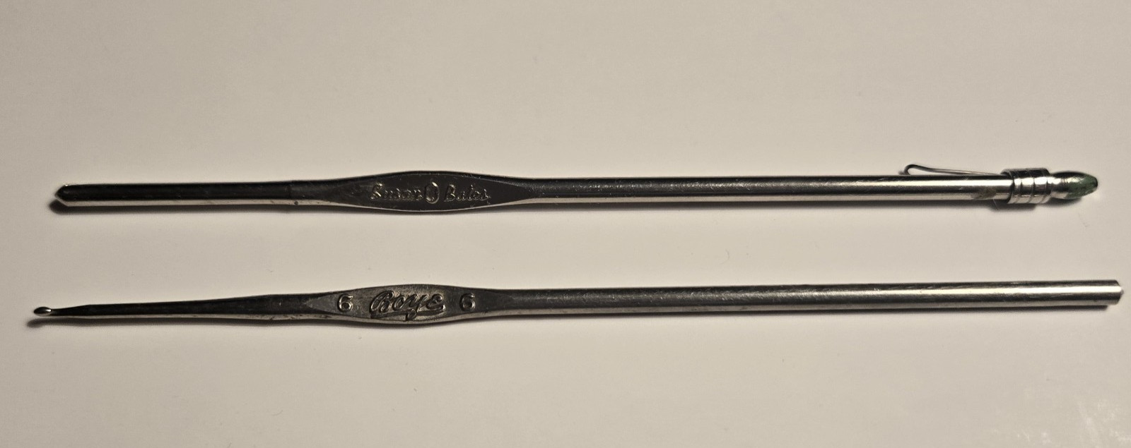 2 Vintage Crochet Hooks - Susan Bates , Boye