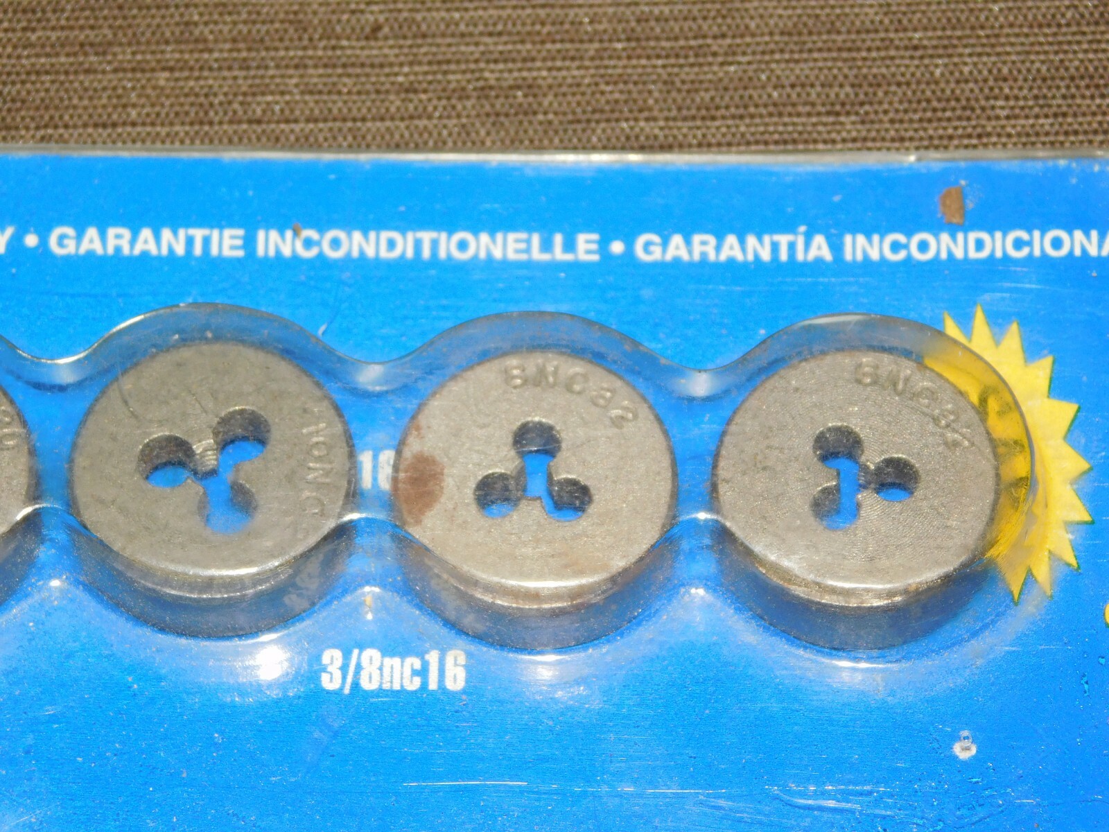 TOOL CACHE 8PC 8 PIECE DIE SET NEW IN PACKAGE