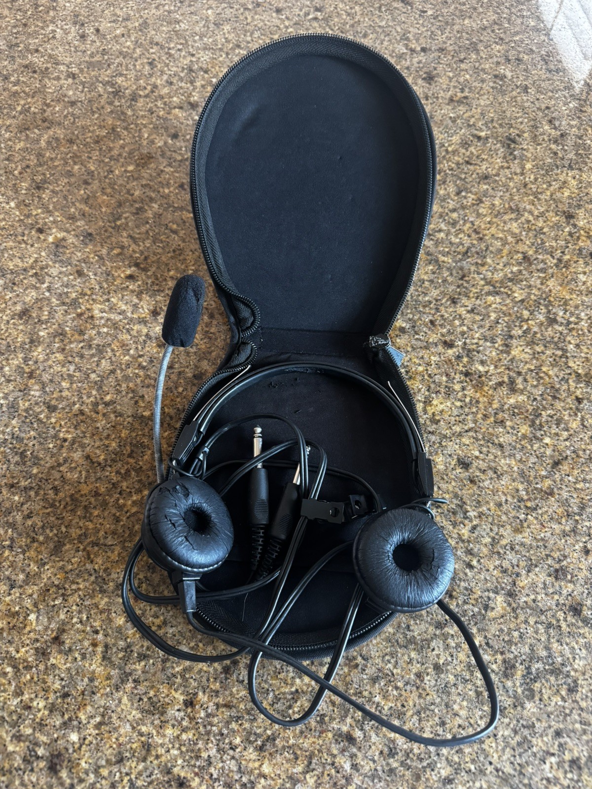 Telex Airman 850 Pre Owned