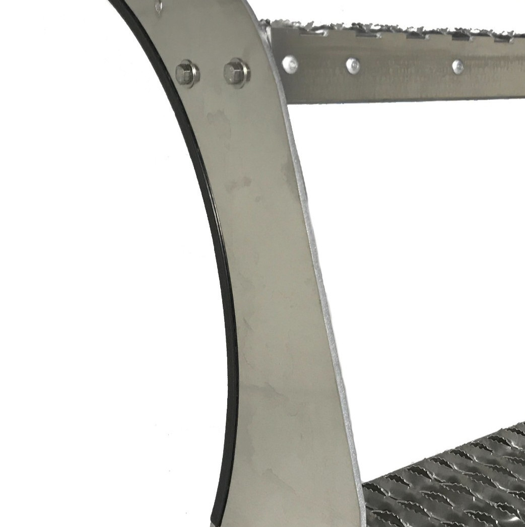 Peterbilt Tank Bracket Edge Trim