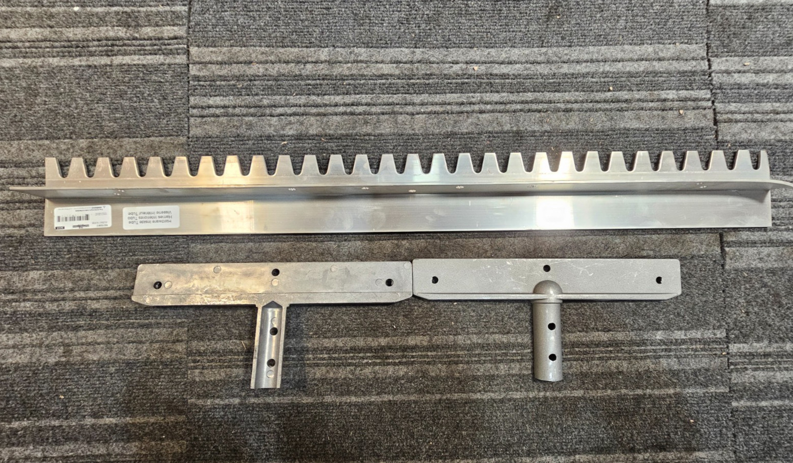 MARSHALLTOWN RED700081C Magnesium Asphalt Lute Rake 32 Inch Blade Durable