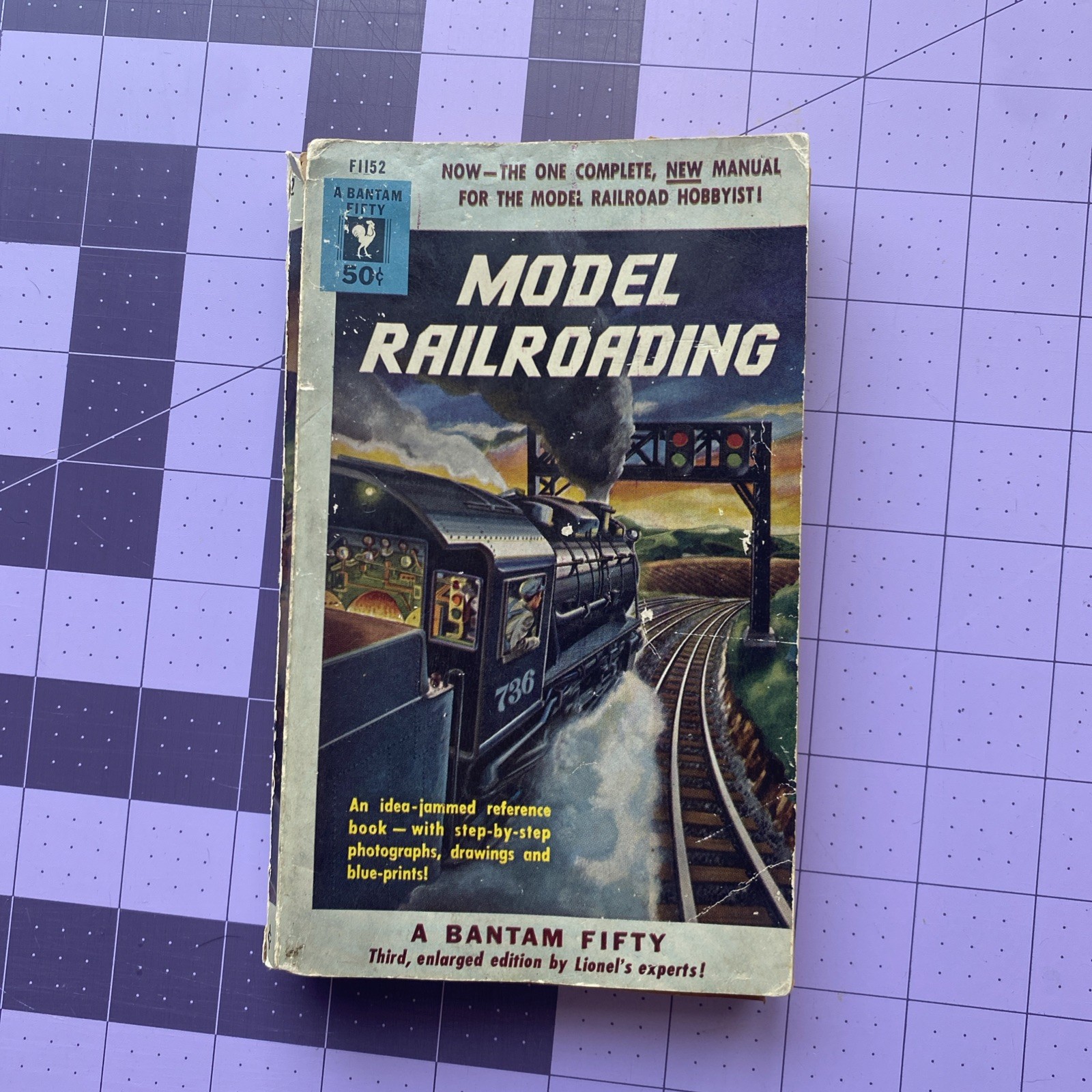 Model Railroading Handbook #1152 A Bantam Fifty 1953 NEEDS REBINDING