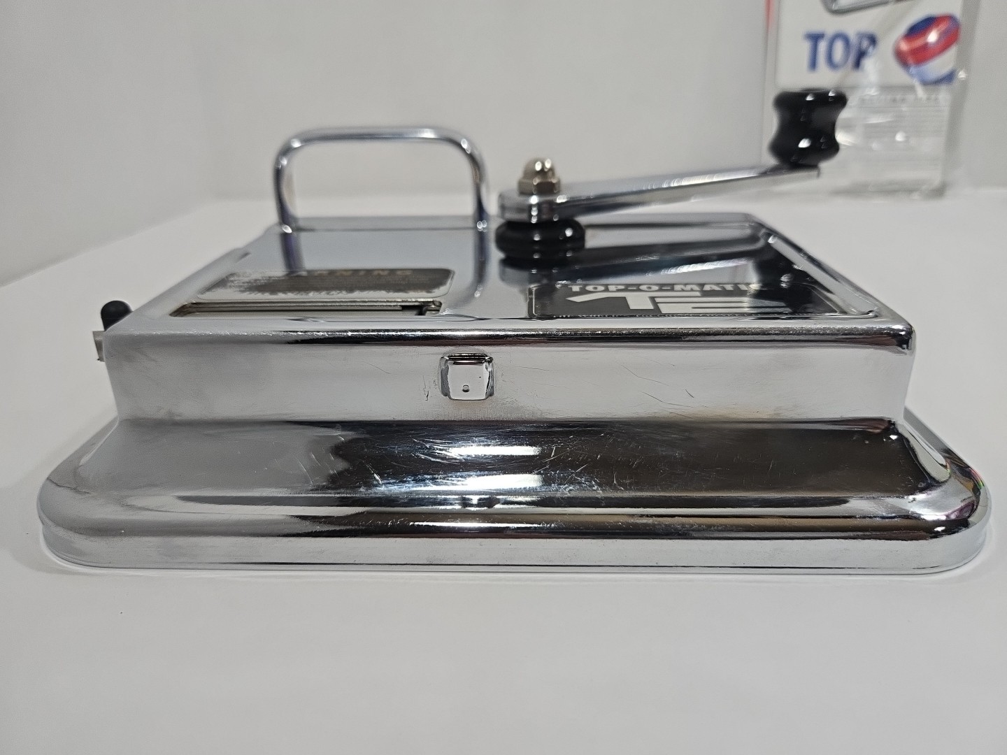 TOP-O-MATIC-T2'CIGARETTE ROLLING MACHINE W/BOX