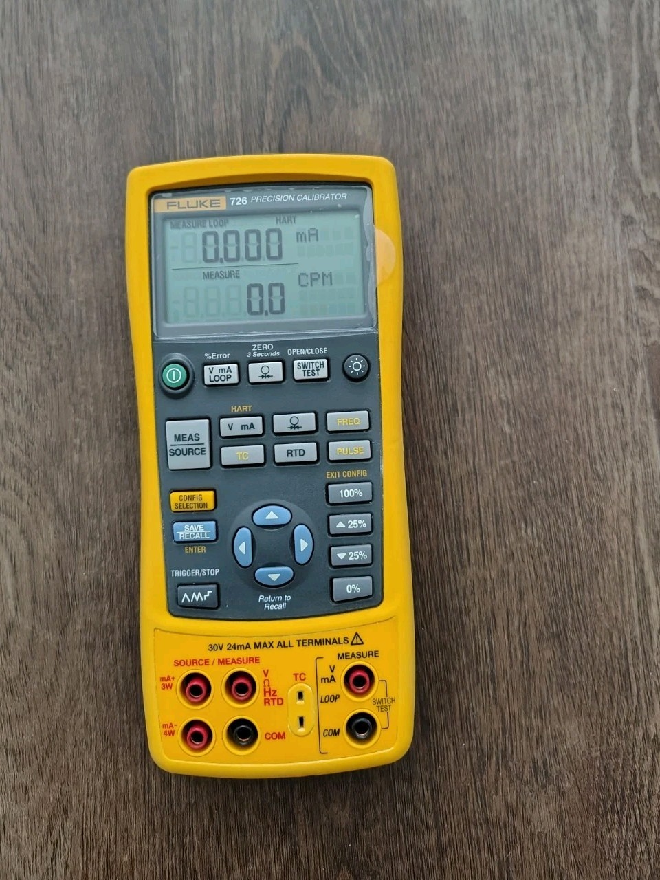 Fluke 726 Precision Multifunction Process Calibrator
