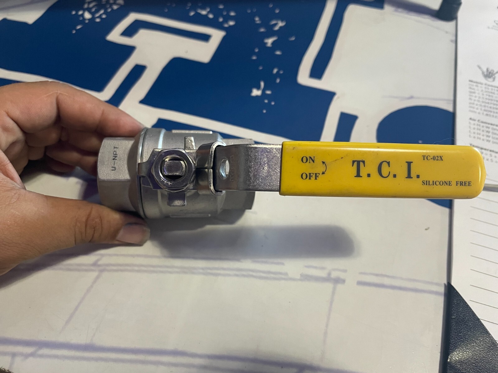 3/8" Ball Valve 1000# 316 2-Piece Full Port Threaded TCI TC-02X